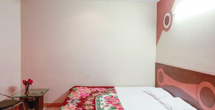 Hotel Fabexpress Alpine Agra  Exteriér fotografie